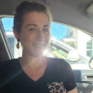 Meet your Posher, Andrea